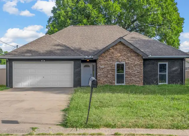 Property at 289 Audrea Ln, Clarksville, TN, 37042, 3 beds, 2 baths, [object Object]