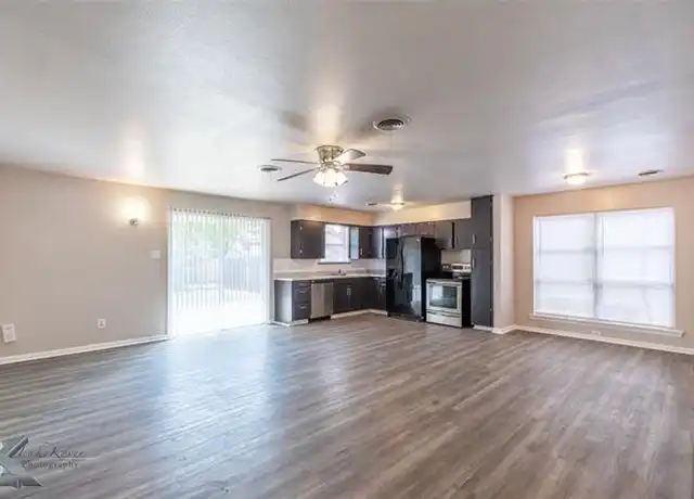 Property at 618 S San Jose Dr, Abilene, TX, 79605, 3 beds, 1.5 baths, [object Object]