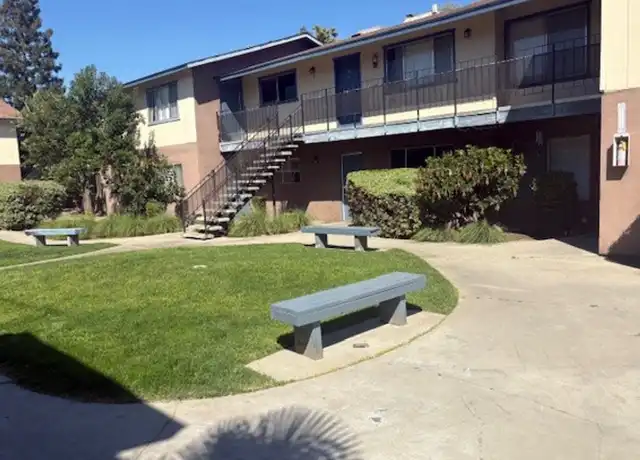 Property at 615 S Demaree St Unit 33, Visalia, CA, 93277, 2 beds, 1 bath, [object Object]
