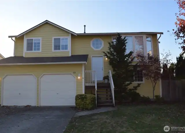 Property at 424 85th Dr SE, Lake Stevens, WA, 98258, 5 beds, 3 baths, [object Object]