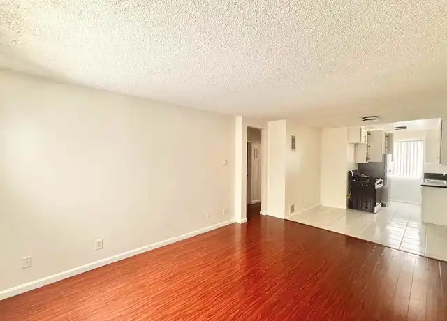 Property at 3637 Keystone Ave Unit 7, Los Angeles, CA, 90034, 2 beds, 1 bath, [object Object]