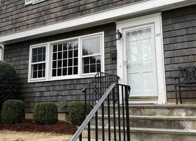 Property at 137 Millport Ave, New Canaan, CT, 06840, 3 beds, 1.5 baths, [object Object]