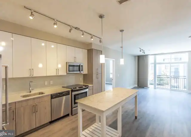 Property at 145 Riverhaven Dr #224, Oxon Hill, MD, 20745, 2 beds, 2 baths, [object Object]