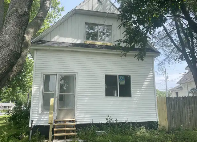 Property at 513 Cunningham Ave, Danville, IL, 61832, 3 beds, 2 baths, [object Object]