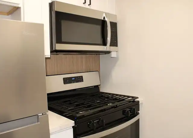 Property at East Browning Apts - 327 E Browning Rd, Bellmawr, NJ, 08031, 1 bed, 1 bath, [object Object]