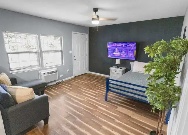 Property at Detroit St, Houston, TX, 77017, 1-2 bed, 1-2 bath, [object Object]