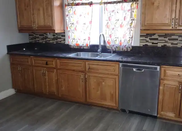 Property at 1247 West Ave Unit 1, Buffalo, NY, 14213, 3 beds, 1 bath, [object Object]