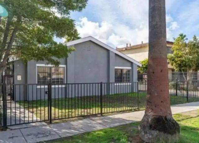 Property at 532 E 97th St #3, Inglewood, CA, 90301, 3 beds, 2 baths, [object Object]