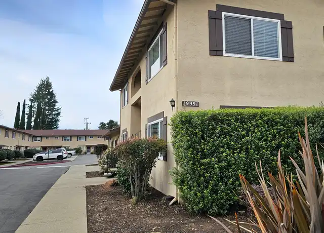 Property at 19991 Santa Maria Ave, Castro Valley, CA, 94546, 2 beds, 1.5 baths, [object Object]