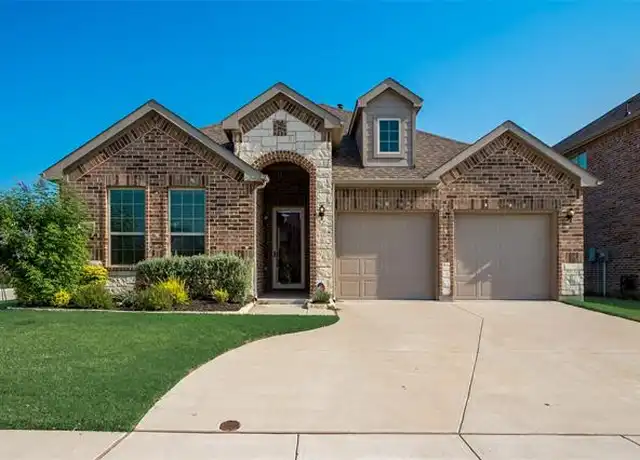 Property at 1801 Meadow Trail Ln, Aubrey, TX, 76227, 3 beds, 2 baths, [object Object]