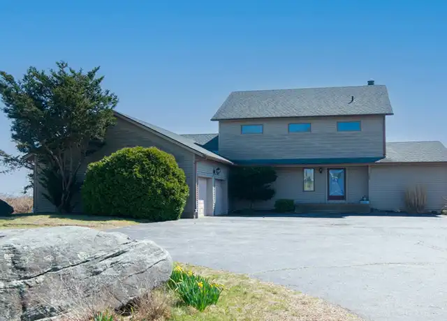 Property at 782 Groton Long Point Rd, Groton, CT, 06340, 3 beds, 3 baths, [object Object]