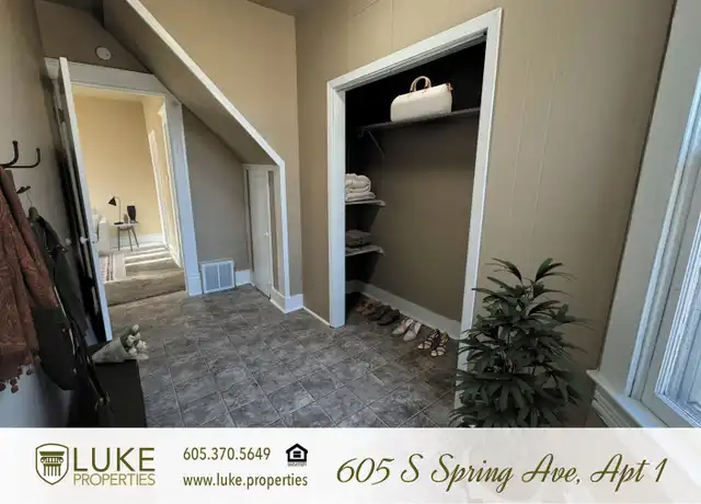 Property at 605 S Spring Ave Apt 1, Sioux Falls, SD, 57104, 1 bed, 1 bath, [object Object]