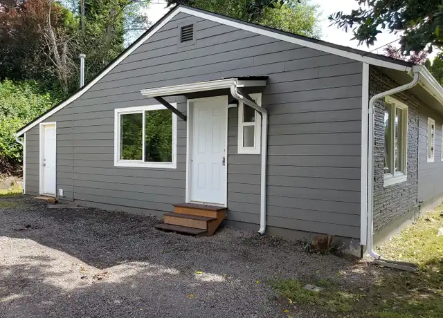 Property at 122 Acorn St, Bremerton, WA, 98310, 3 beds, 1 bath, [object Object]