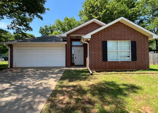 Property at 215 Willowbrook Ln, Whitehouse, TX, 75791, 3 beds, 2 baths, [object Object]