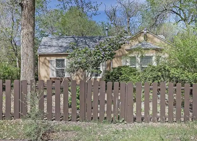 Property at 1914 Roanoke St, Colorado Springs, CO, 80906, 2 beds, 1 bath, [object Object]