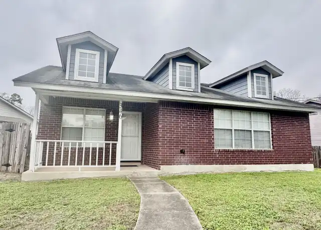 Property at 346 Hedges St, San Antonio, TX, 78203, 3 beds, 2 baths, [object Object]