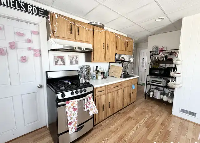 Property at 105 Buttonwood St Unit 2, Boston, MA, 02125, 2 beds, 1 bath, [object Object]