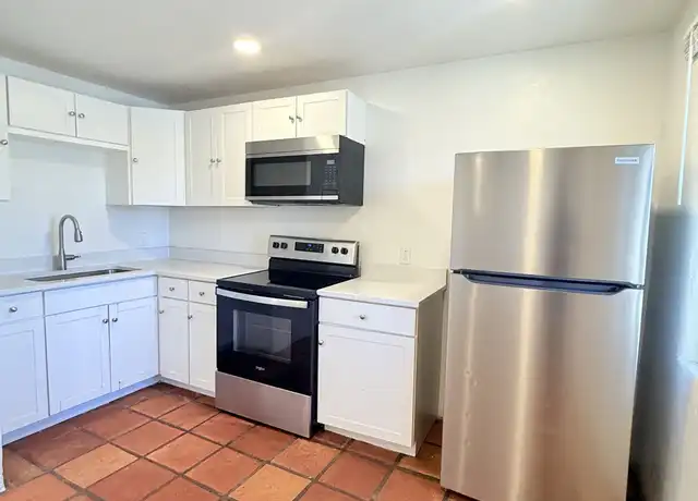 Property at 124 E Jacinto St Unit 4, Tucson, AZ, 85705, 1 bed, 1 bath, [object Object]