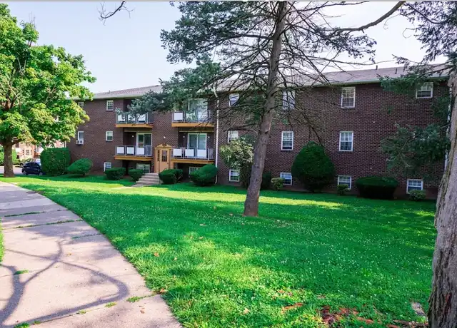 Property at Wynnewood Greens - 2415 Allenbrook Dr, Allentown, PA, 18103, 1 bed, 1 bath, [object Object]