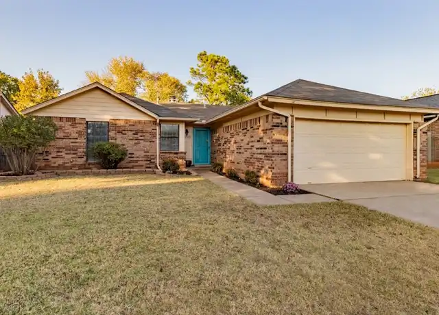 Property at 2709 Pennington Ave, Edmond, OK, 73012, 3 beds, 2 baths, [object Object]