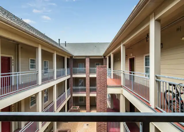 Property at 1023 W 24th St Unit 703, Austin, TX, 78705, 4 beds, 2 baths, [object Object]