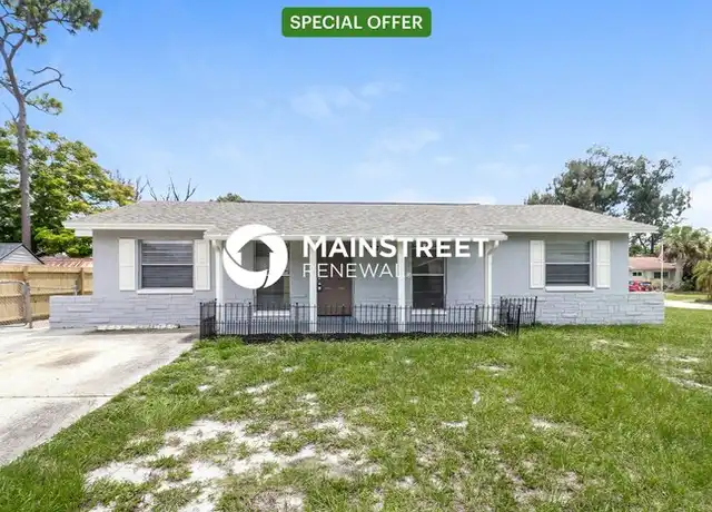 Property at 9357 89th Way, Seminole, FL, 33777, 4 beds, 2 baths, [object Object]