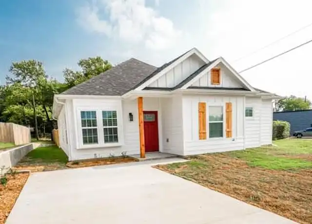 Property at 201 Martin Luther King St, Denison, TX, 75020, 3 beds, 2 baths, [object Object]