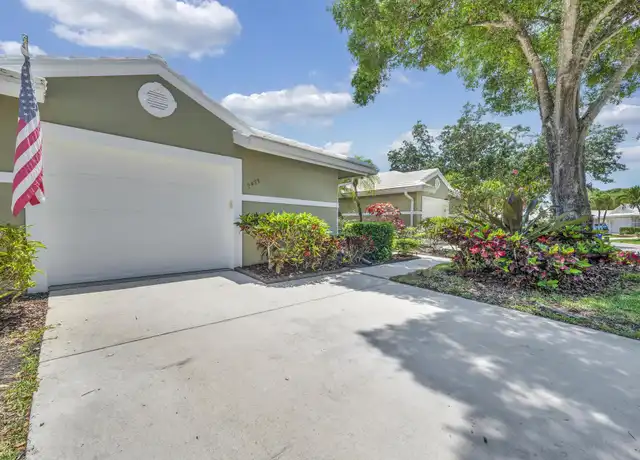 Property at 2433 SW Foxpoint Trl, Palm City, FL, 34990, 2 beds, 2 baths, [object Object]