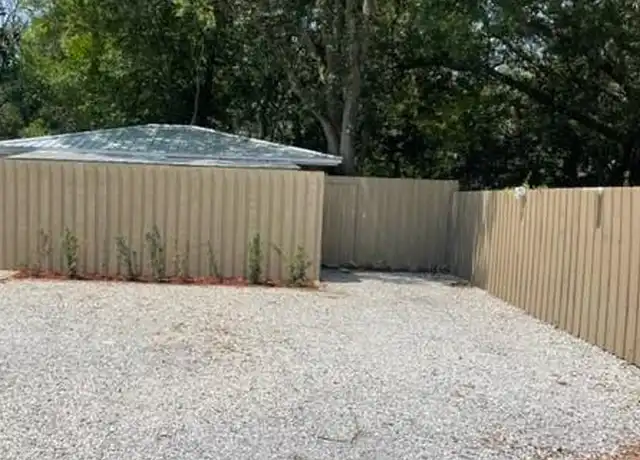 Property at 126 Merle Cir, Fort Walton Beach, FL, 32547, 1 bed, 1 bath, [object Object]