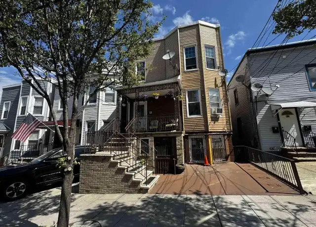 Property at 816 19th St Unit 4, Union City, NJ, 07087, 1 bed, 1 bath, [object Object]