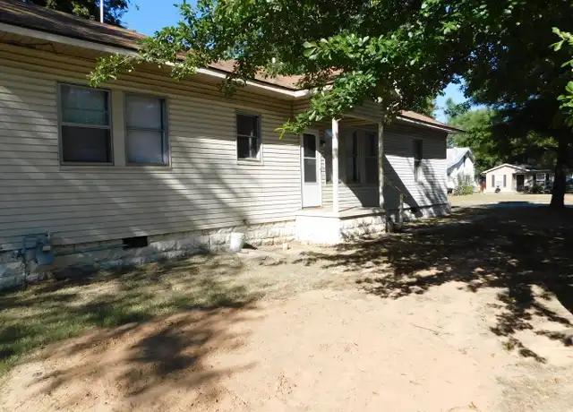 Property at 1501 N Greenwood Ave, Fort Smith, AR, 72901, 3 beds, 1 bath, [object Object]