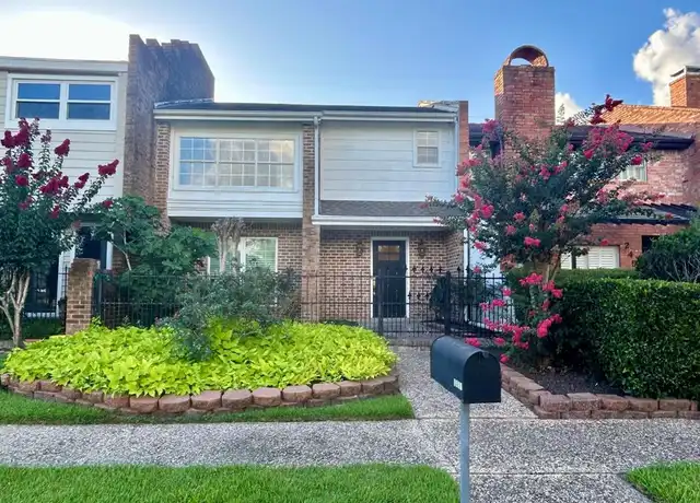 Property at 2456 Country Club Dr, Pearland, TX, 77581, 3 beds, 2.5 baths, [object Object]
