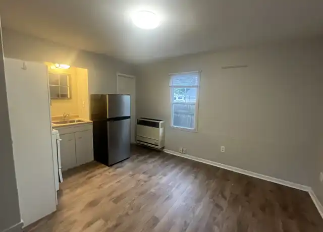 Property at 501 Pine St Unit 4, Ferrysburg, MI, 49409, 0 beds, 1 bath, [object Object]