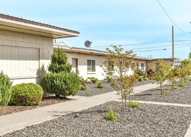 Property at 132 W Shoshone St, Pasco, WA, 99301, 1 bed, 1 bath, [object Object]