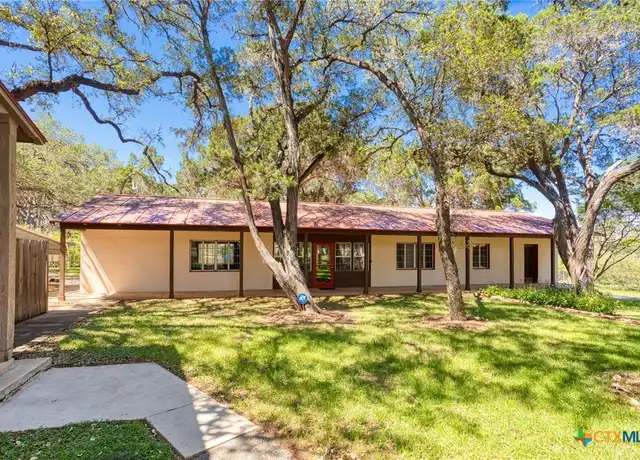 Property at 366 New York Ave, New Braunfels, TX, 78130, 2 beds, 1.5 baths, [object Object]