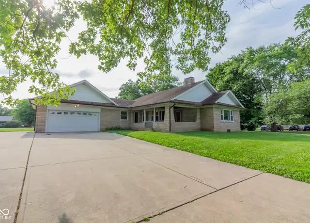 Property at 1041 N Bluff Rd, Greenwood, IN, 46142, 3 beds, 2 baths, [object Object]