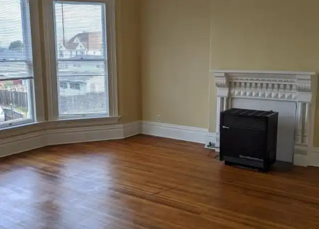 Property at 1207 F St Unit 3, Eureka, CA, 95501, 1 bed, 1 bath, [object Object]