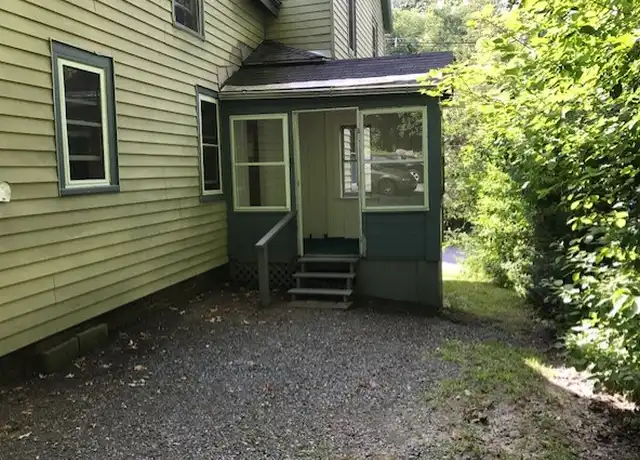 Property at 67 Langdon St, Plymouth, NH, 03264, 3 beds, 1 bath, [object Object]