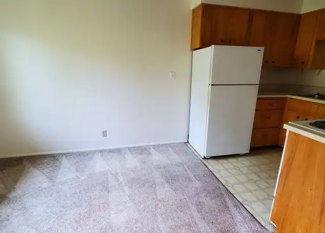 Property at 2365 Cal Young Rd Unit 16, Eugene, OR, 97401, 2 beds, 1 bath, [object Object]
