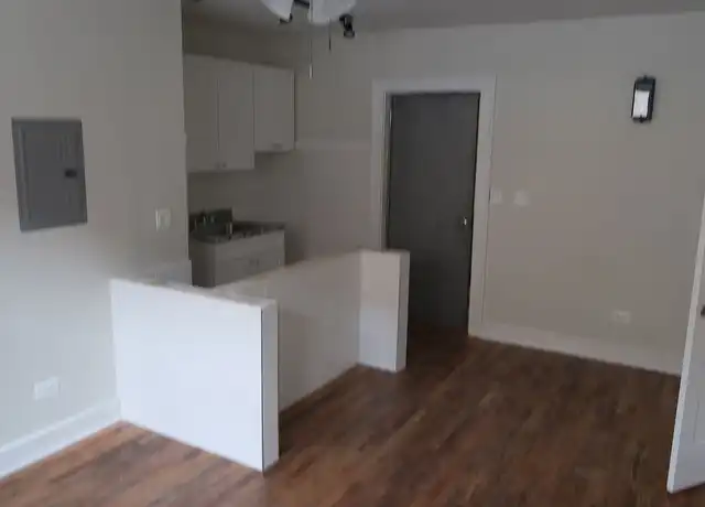 Property at 4915 W Belle Plaine Ave, Chicago, IL, 60641, 0 beds, 1 bath, [object Object]