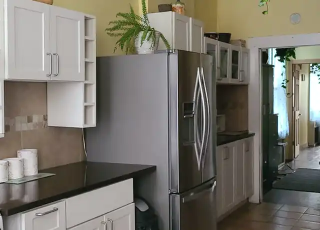 Property at 5-89 Seneca Ave Unit 2R, Flushing, NY, 11385, 2 beds, 1 bath, [object Object]