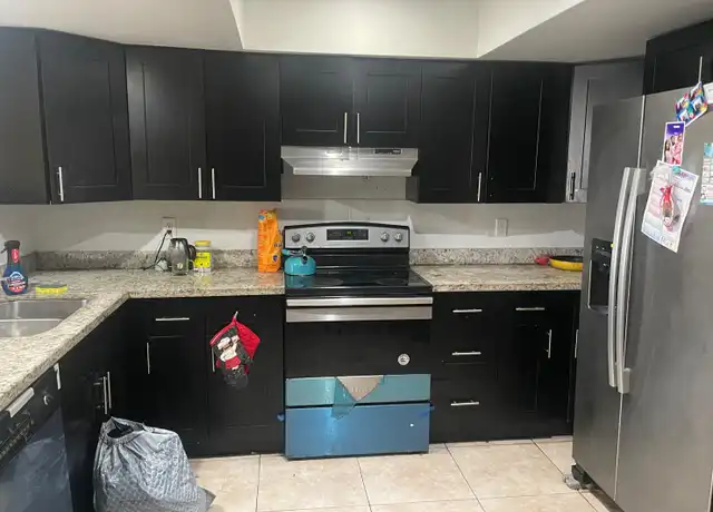 Property at 7009 NW 78th St, Tamarac, FL, 33321, 2 beds, 2 baths, [object Object]