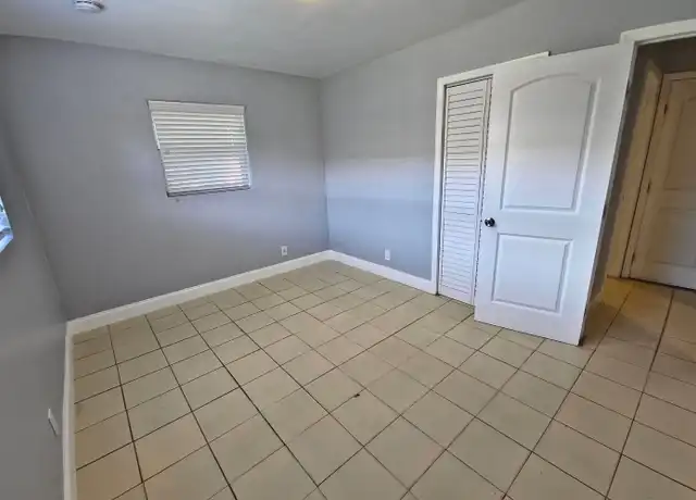 Property at 746 SW 4th St, Dania Beach, FL, 33004, 2 beds, 1 bath, [object Object]