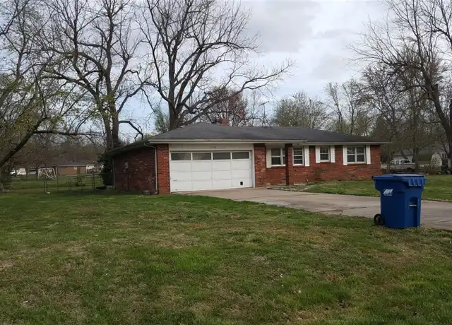 Property at 108 Crighton Dr, Willard, MO, 65781, 3 beds, 1.5 baths, [object Object]