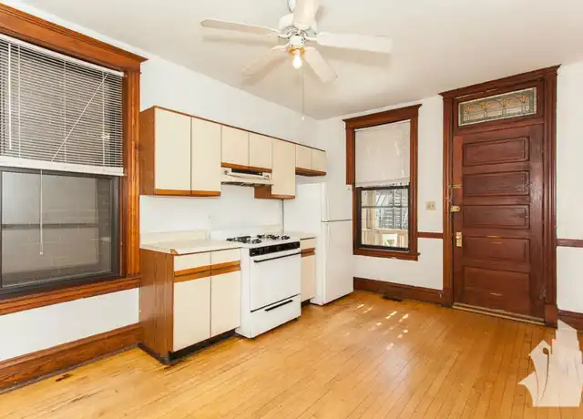 Property at 2730 N Wayne Ave Unit 2, Chicago, IL, 60614, 2 beds, 1 bath, [object Object]