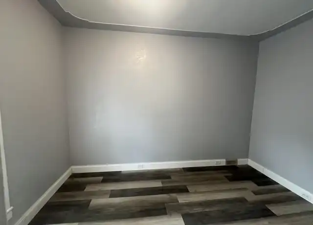 Property at 138 S State St, Sparta, MI, 49345, 2 beds, 1 bath, [object Object]