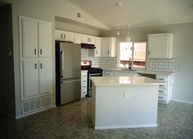 Photo of 1851 Eucalyptus St, Perris, CA 92570