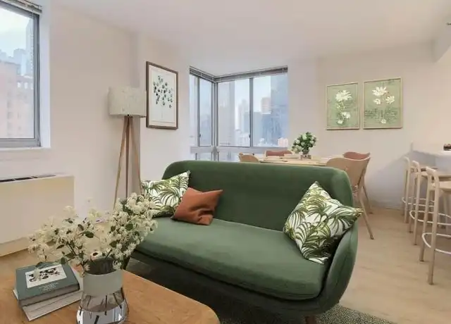 Property at 469 9th Ave, New York, NY, 10018, 2 beds, 2 baths, [object Object]