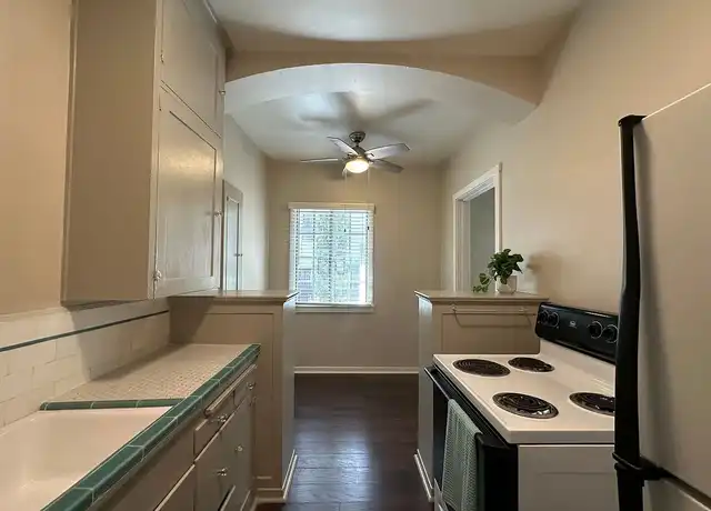 Property at Villa Marquise - 800 17th St, Sacramento, CA, 95811, 0 beds, 1 bath, [object Object]