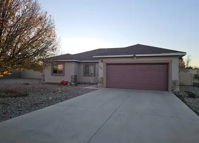 Property at 105 N Avenue R, Portales, NM, 88130, 4 beds, 2 baths, [object Object]